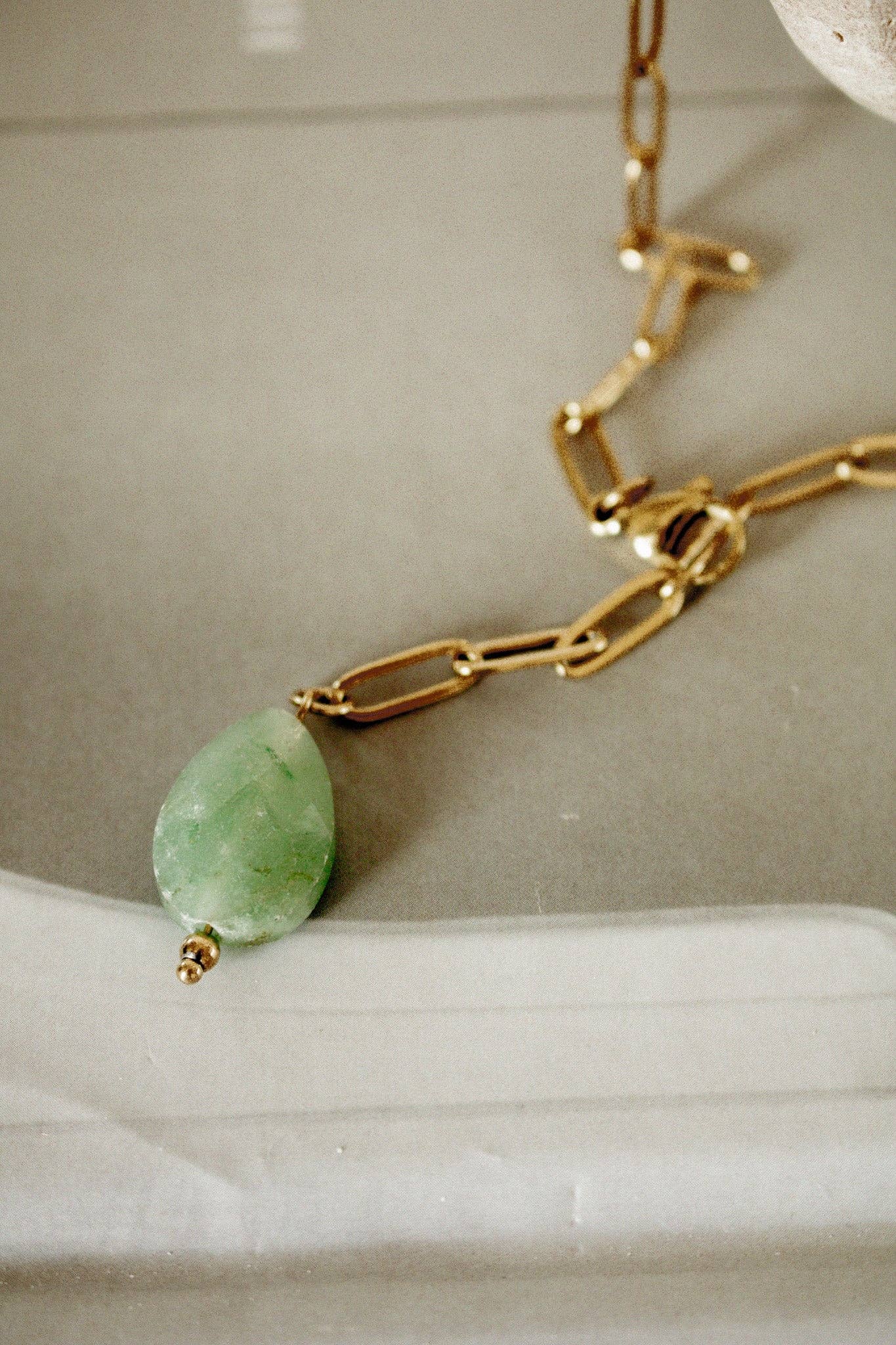 flora necklace