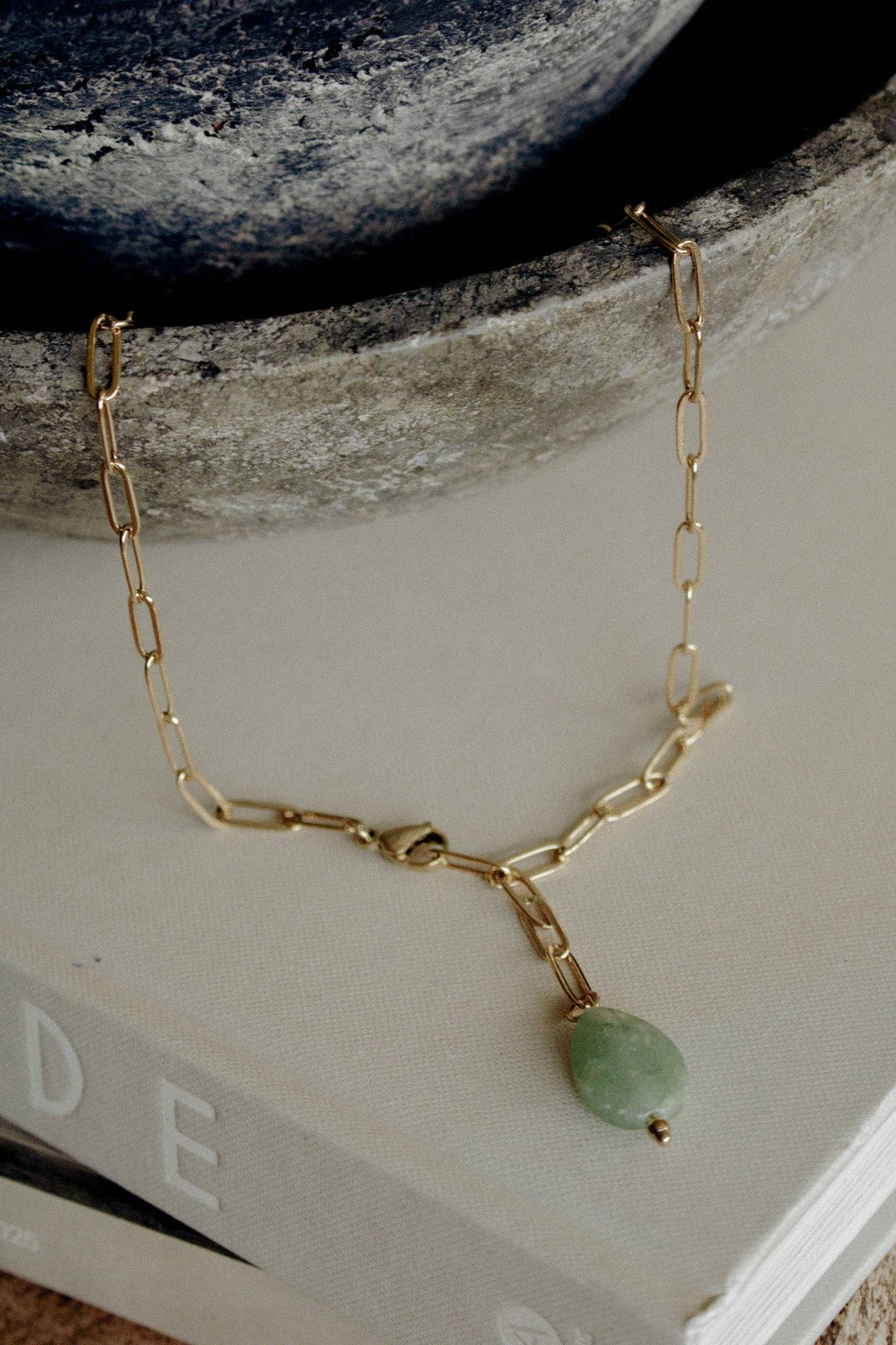 flora necklace