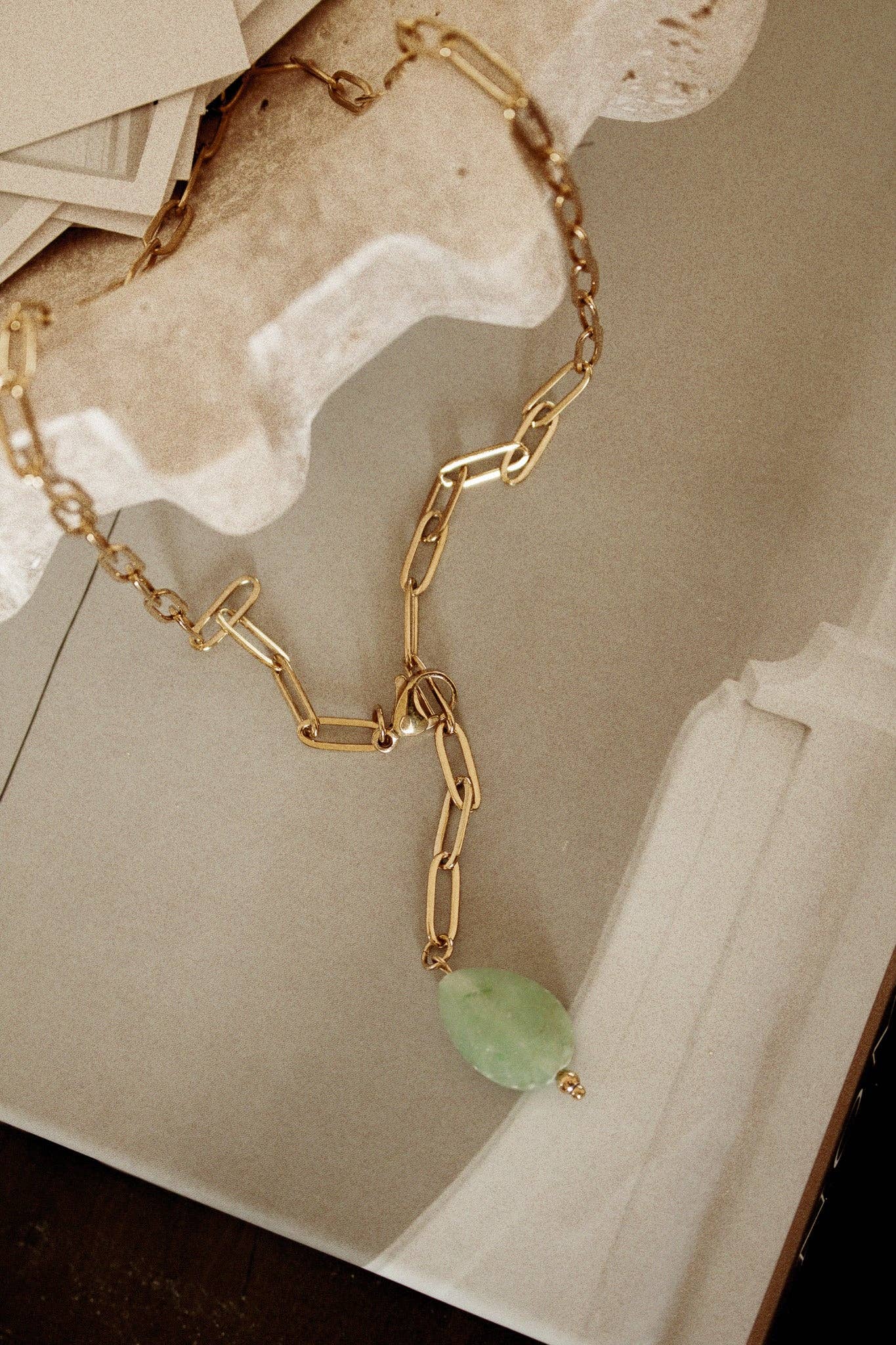 flora necklace